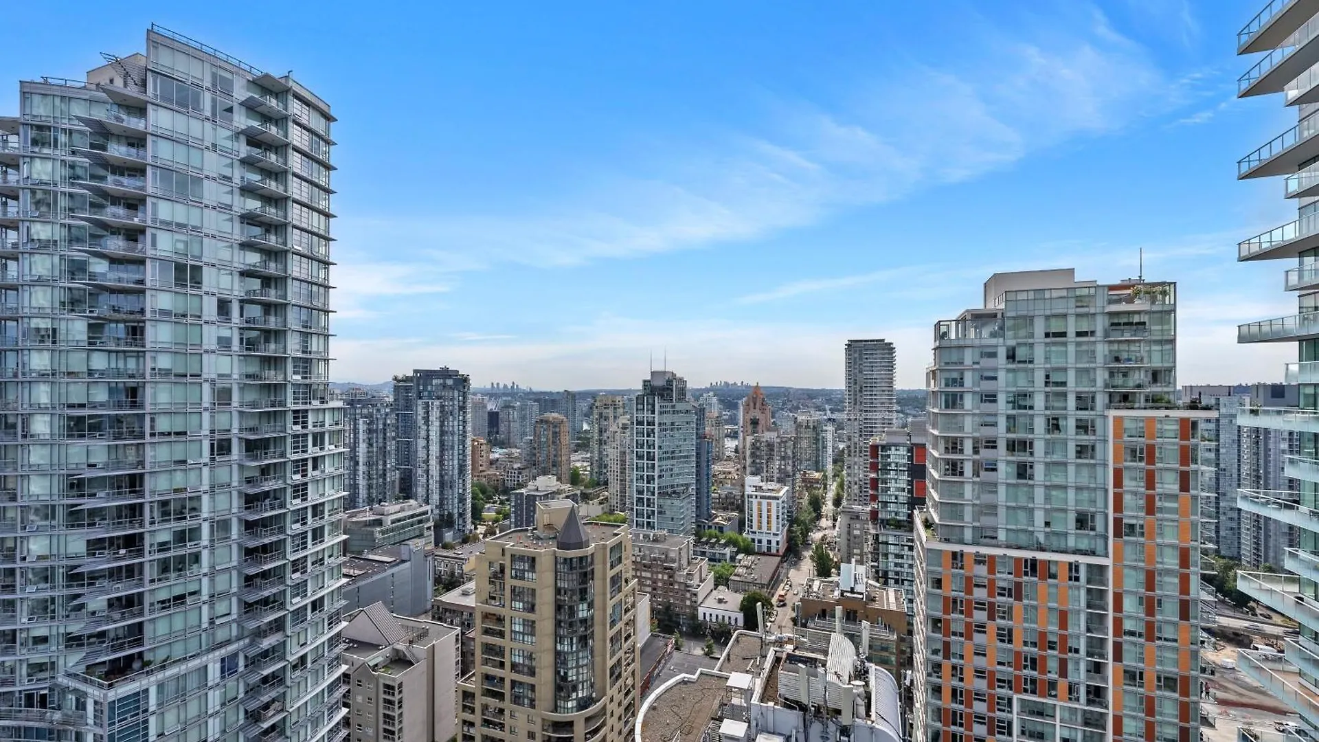 Spectacular City Ocean View 2 Bedroom Apartment For Rent Vancouver